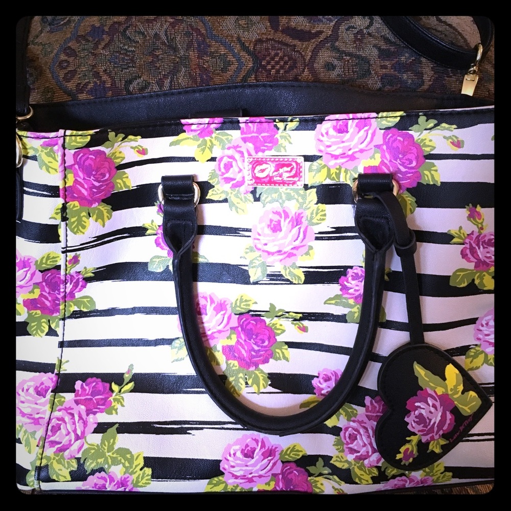 Betsey Johnson purse/crossbody bag